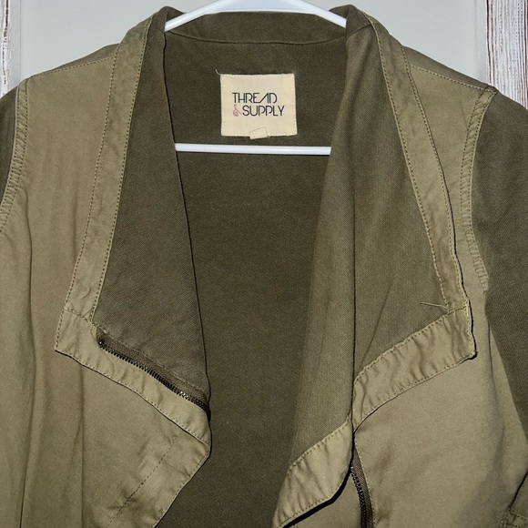 Jacket - Picture 3 of 5